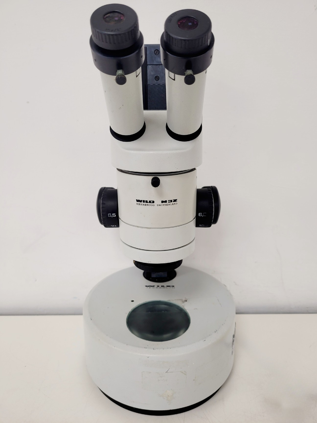 Image of WILD M3Z Stereo Zoom Microscope Lab Spares/Repairs