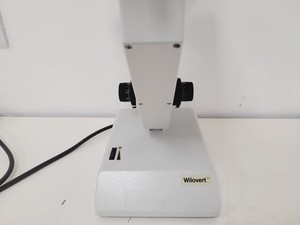 Thumbnail image of Hund Wetzlar Wilovert Microscope with 3 x Objectives Lab Spares/Repairs