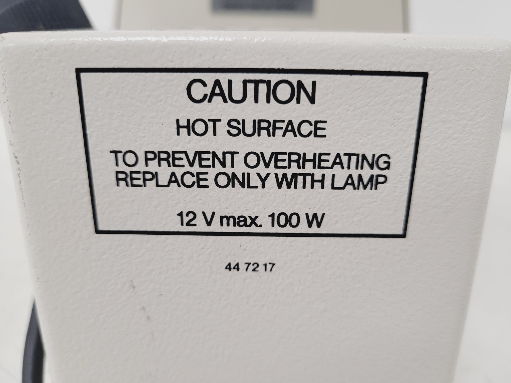 Image of Zeiss Axioskop Microscope w/ 3 x Objectives NEOFL 100x, 40x, 20x Lab