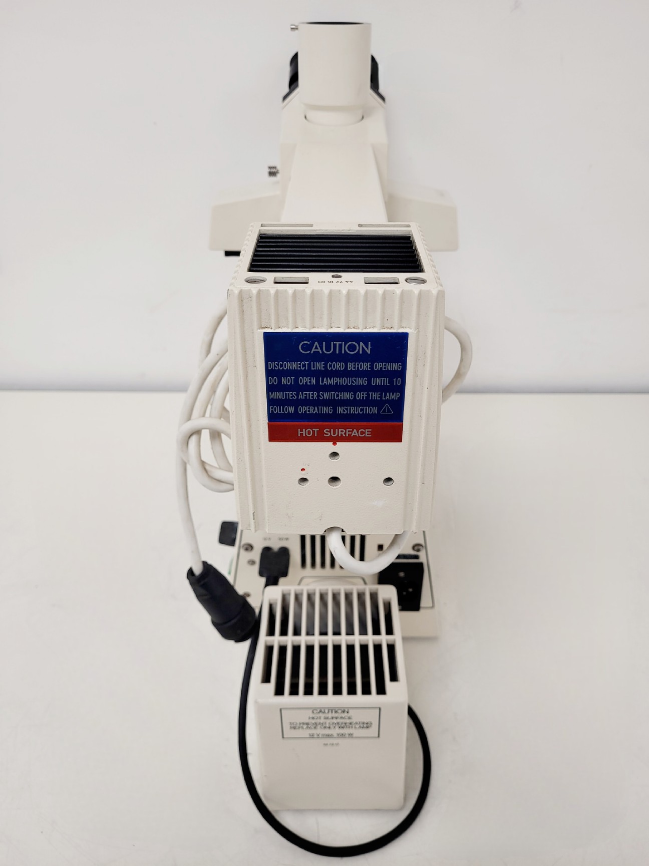 Image of Zeiss Axioskop Microscope w/ 3 x Objectives NEOFL 100x, 40x, 20x Lab