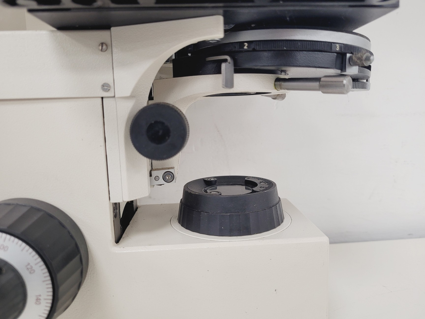 Image of Zeiss Axioskop Microscope w/ 3 x Objectives NEOFL 100x, 40x, 20x Lab