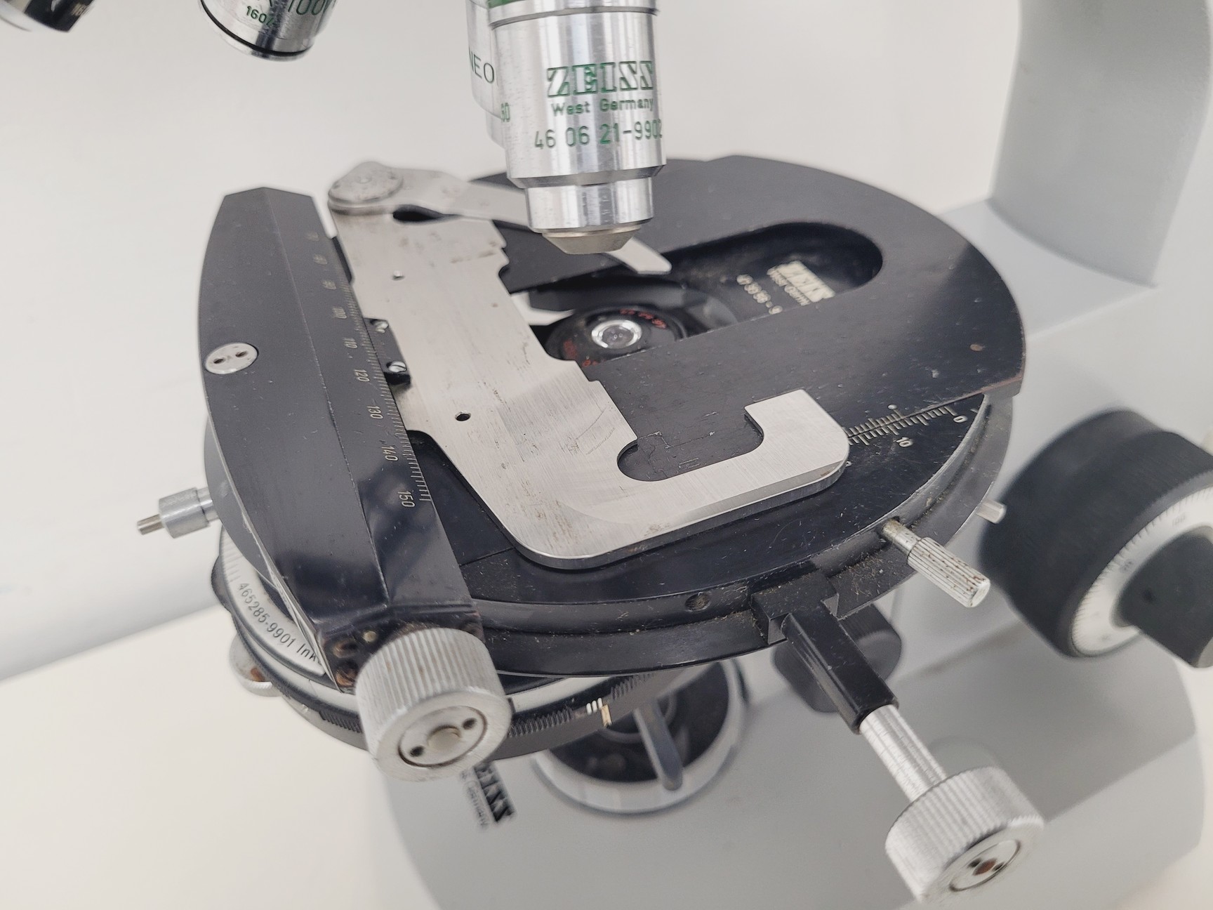 Image of Zeiss Standard Fluorescence Microscope w/ 4 x Objectives Lab