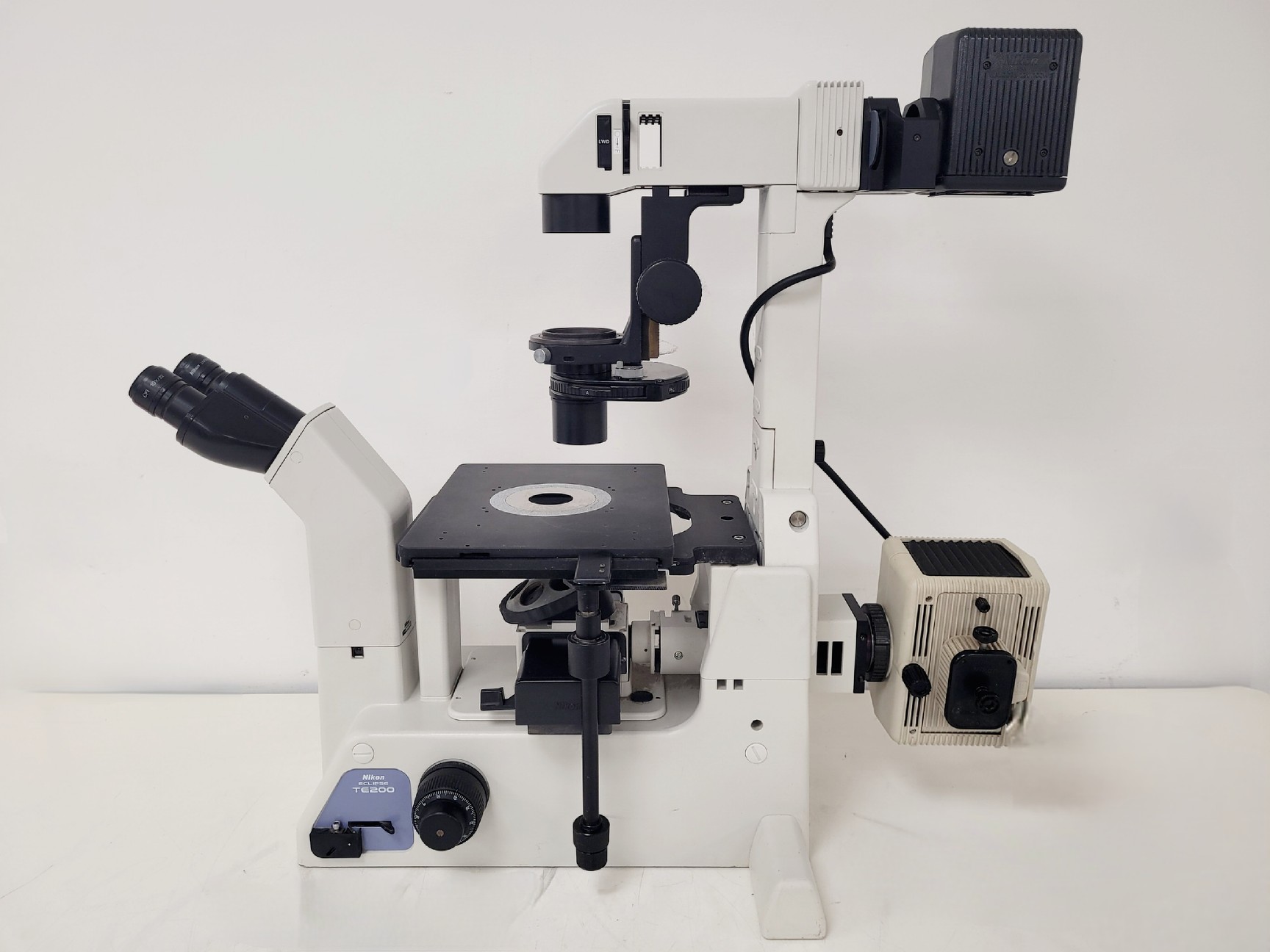 Image of Nikon Eclipse TE200 Inverted Microscope Lab Spares/Repairs