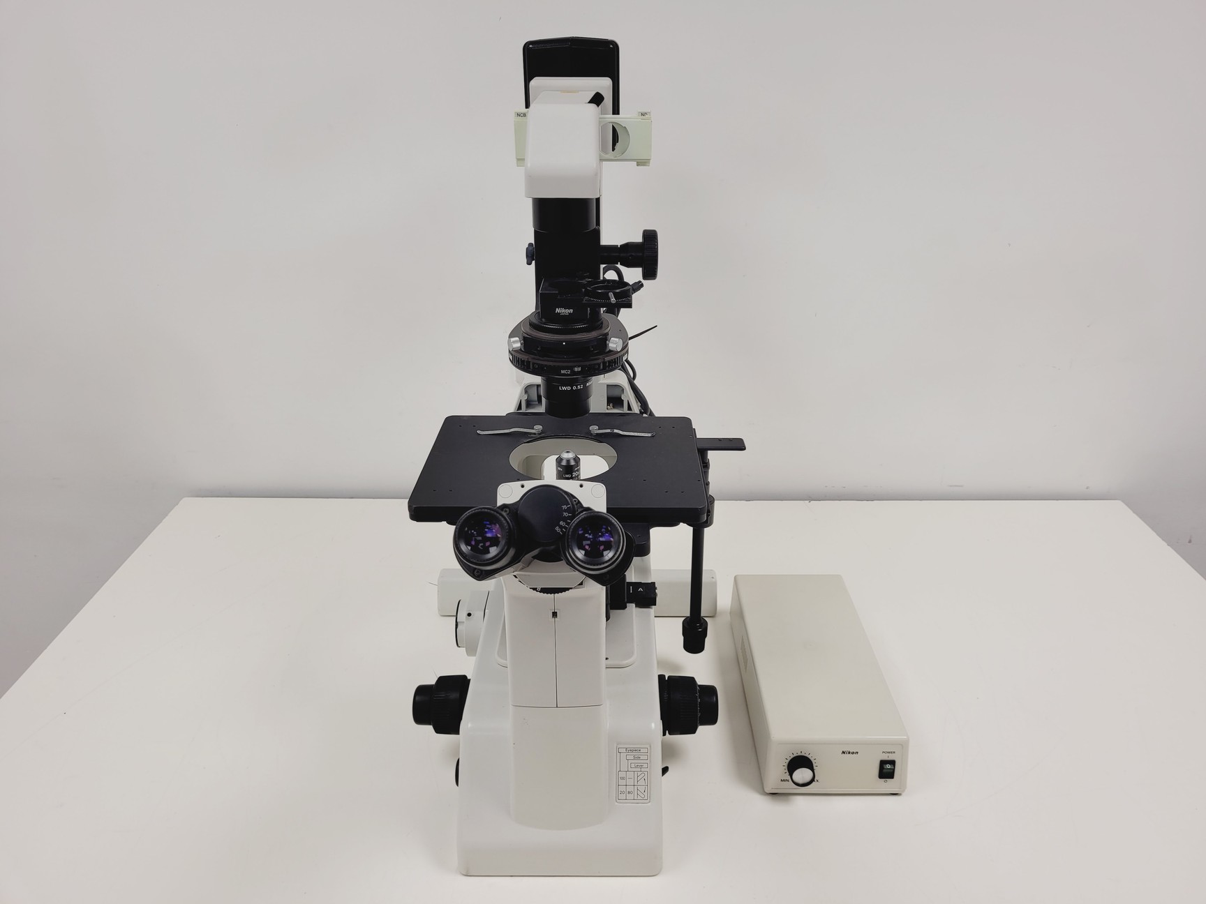 Image of Nikon Eclipse TE200 Microscope w/ 3 x Objectives Plan, Ph w/  TE-PS100 PSU Lab