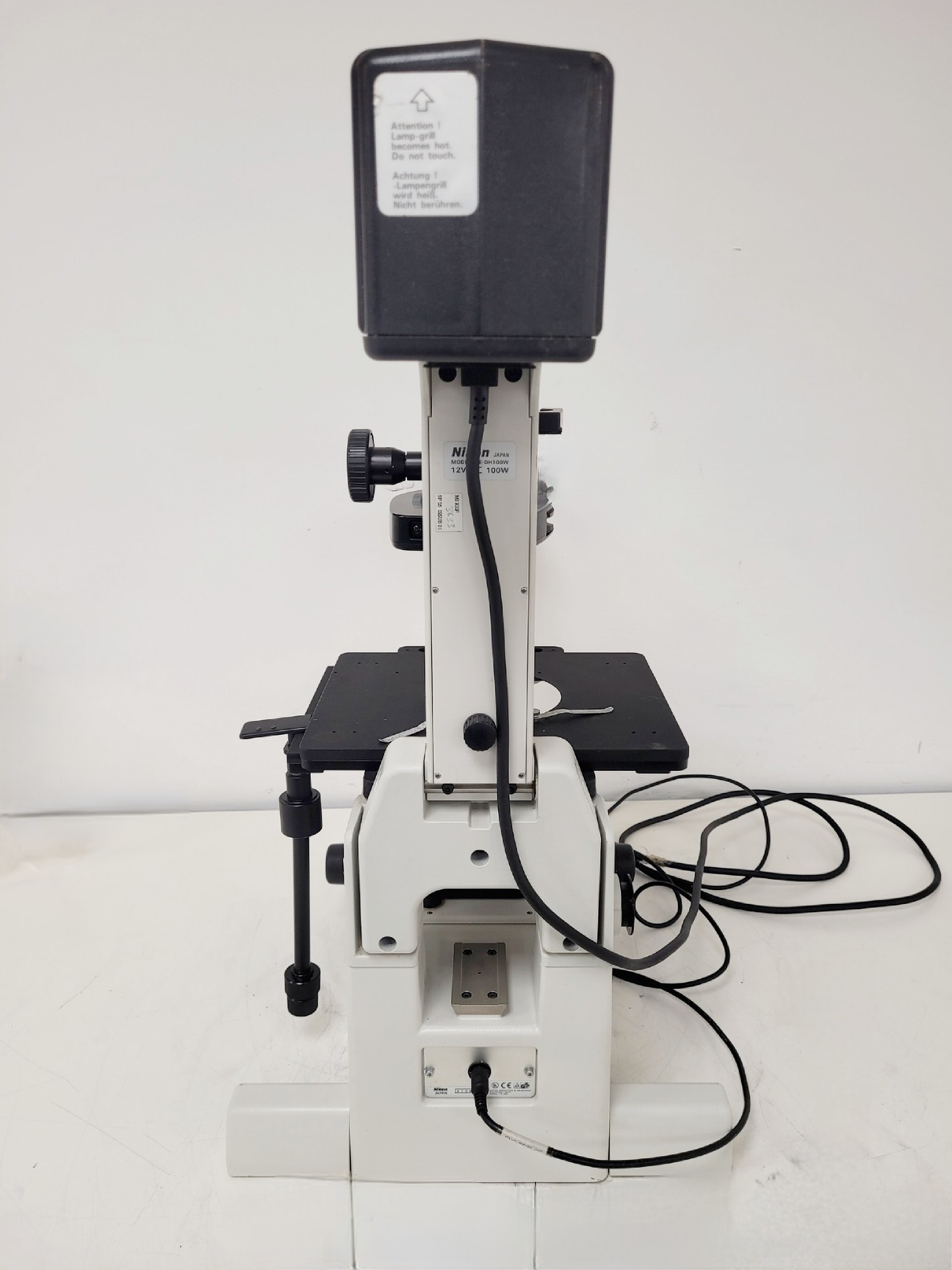 Image of Nikon Eclipse TE200 Microscope w/ 3 x Objectives Plan, Ph w/  TE-PS100 PSU Lab