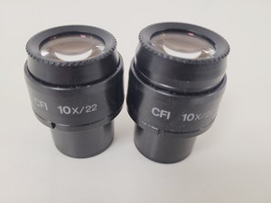 Thumbnail image of Nikon Eclipse TE200 Microscope w/ 3 x Objectives Plan, Ph w/  TE-PS100 PSU Lab