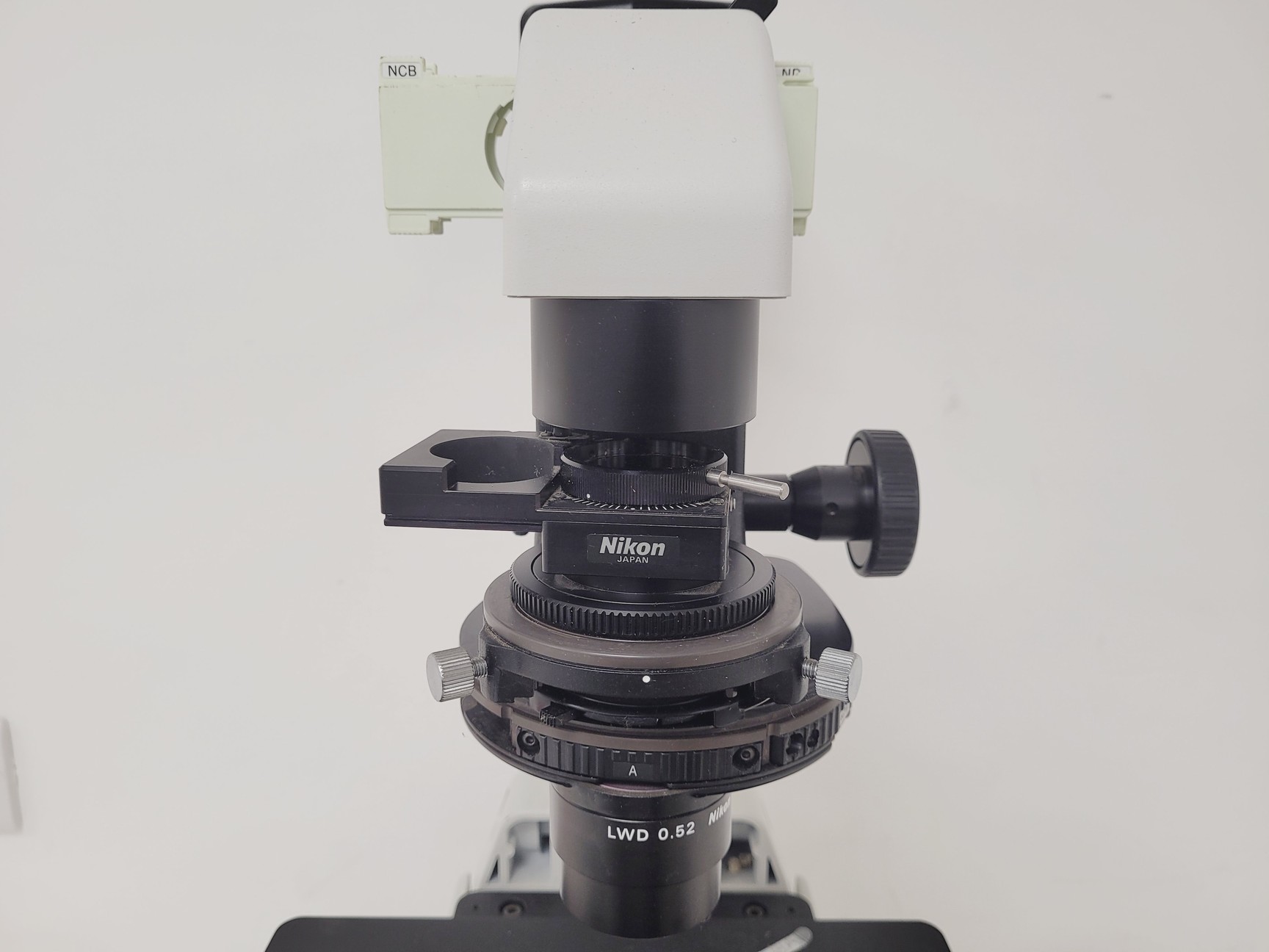 Image of Nikon Eclipse TE200 Microscope w/ 3 x Objectives Plan, Ph w/  TE-PS100 PSU Lab