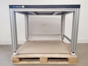 Thumbnail image of Newport Anti-Vibration Table 90x120x90 Lab 