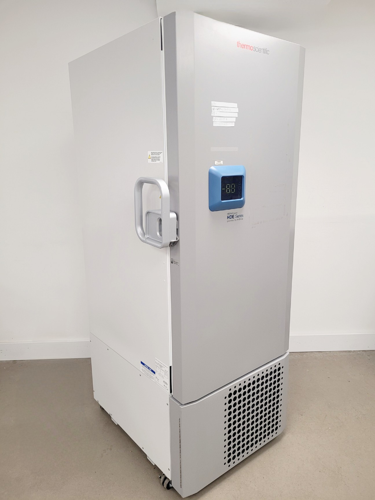 Image of Thermo Scientific -86 HERAFreeze HDE Series HDE40086FV ULT Freezer Lab