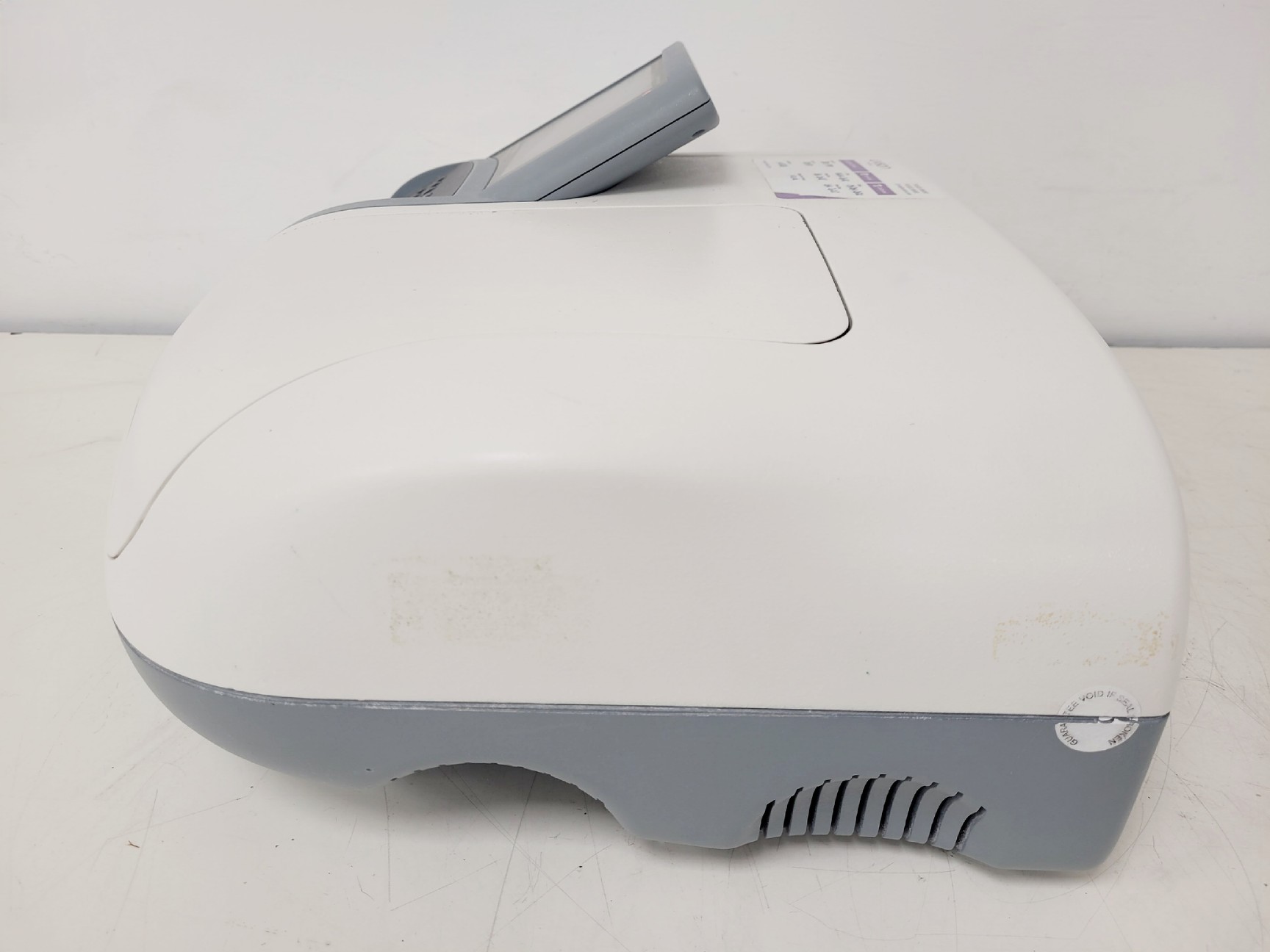Image of Amersham Biosciences Ultrospec 3100 Pro Spectrophotometer Lab