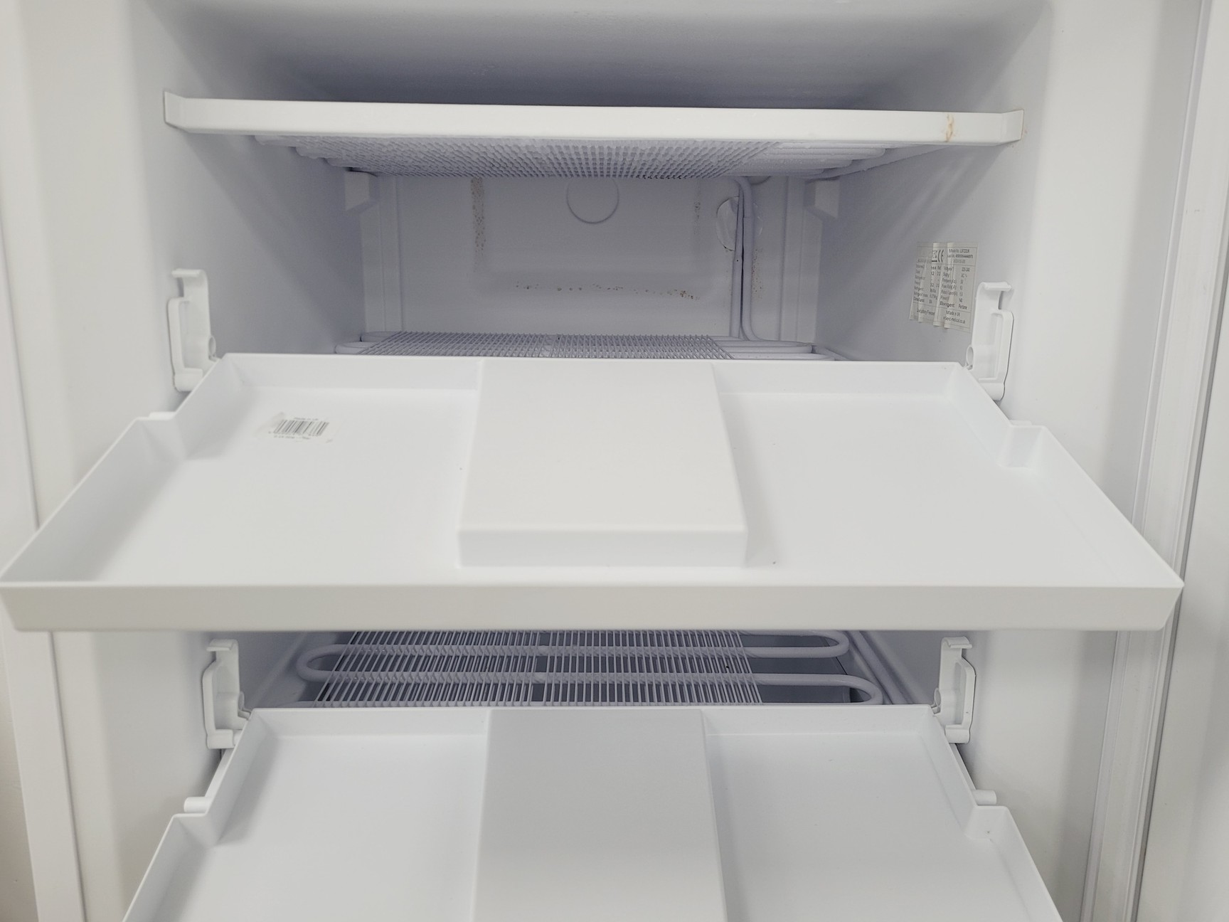 Image of LEC Medical  LSF232UK Freezer Lab