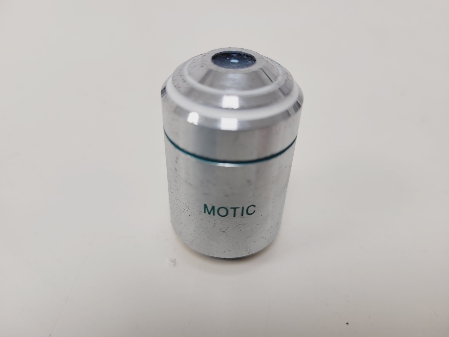 Image of MOTIC AE31 Series Inverted Microscope with 4 x Objectives Lab