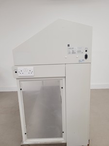 Thumbnail image of Labcaire HLF18 Laminar Flow Cabinet Lab