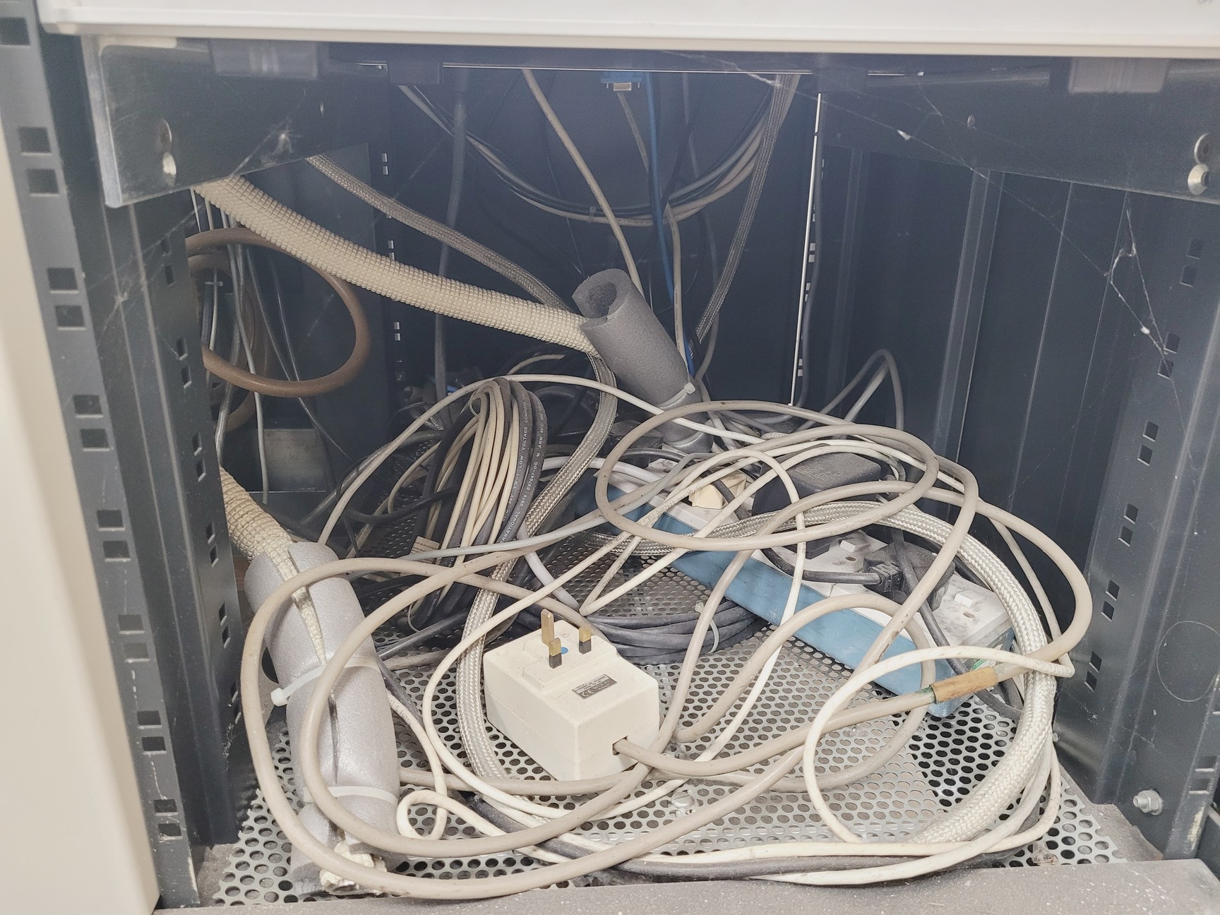 Image of 2x Enraf Nonius FR 590 X-Ray System Lab Spares/Repairs