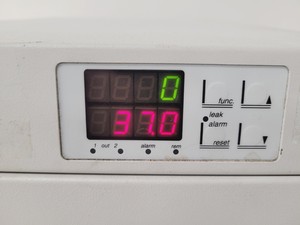 Thumbnail image of Perkin Elmer Series 200 Peltier Column Oven Lab