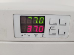 Thumbnail image of Perkin Elmer Series 200 Peltier Column Oven Lab