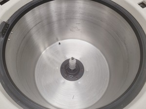 Thumbnail image of Beckman Coulter Avanti J-25 Centrifuge Lab