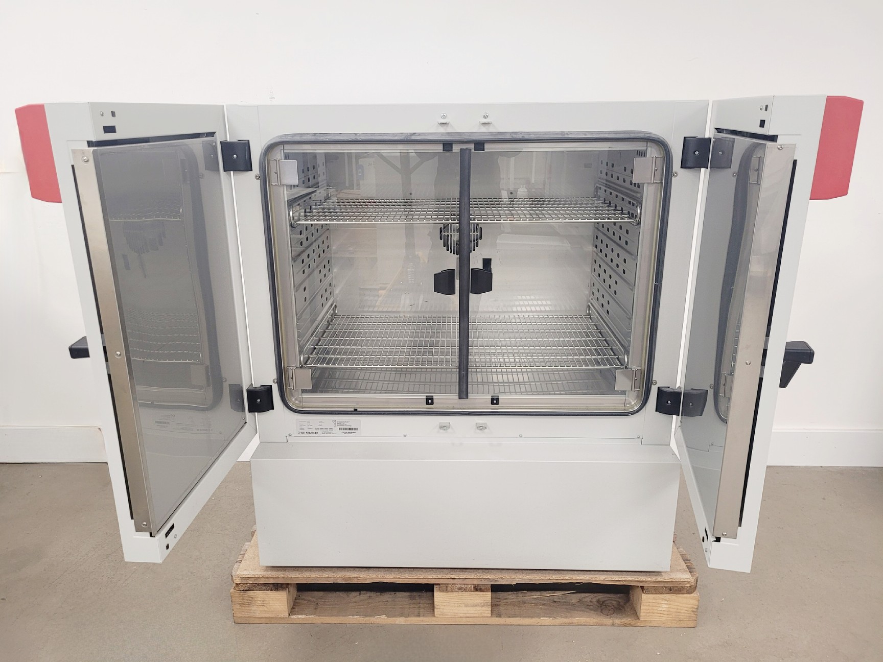 Image of Binder KB 240/E2 Double Door Incubator Lab