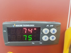 Thumbnail image of Genlab Incubator Model DP/200F Lab