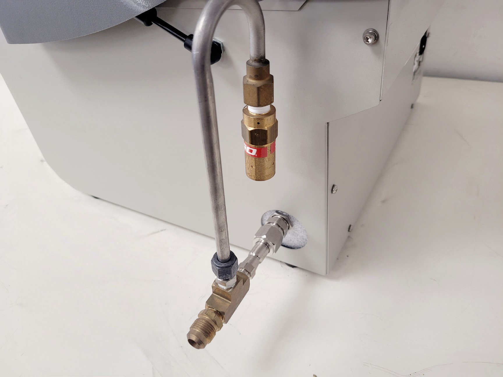 Image of SPEX SamplePrep 6875A Dual-Chamber Cryogenic Grinder Lab