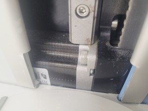 Thumbnail image of Thermo Scientific Microplate Mover Spinnaker Robotic Arm F01981 Lab