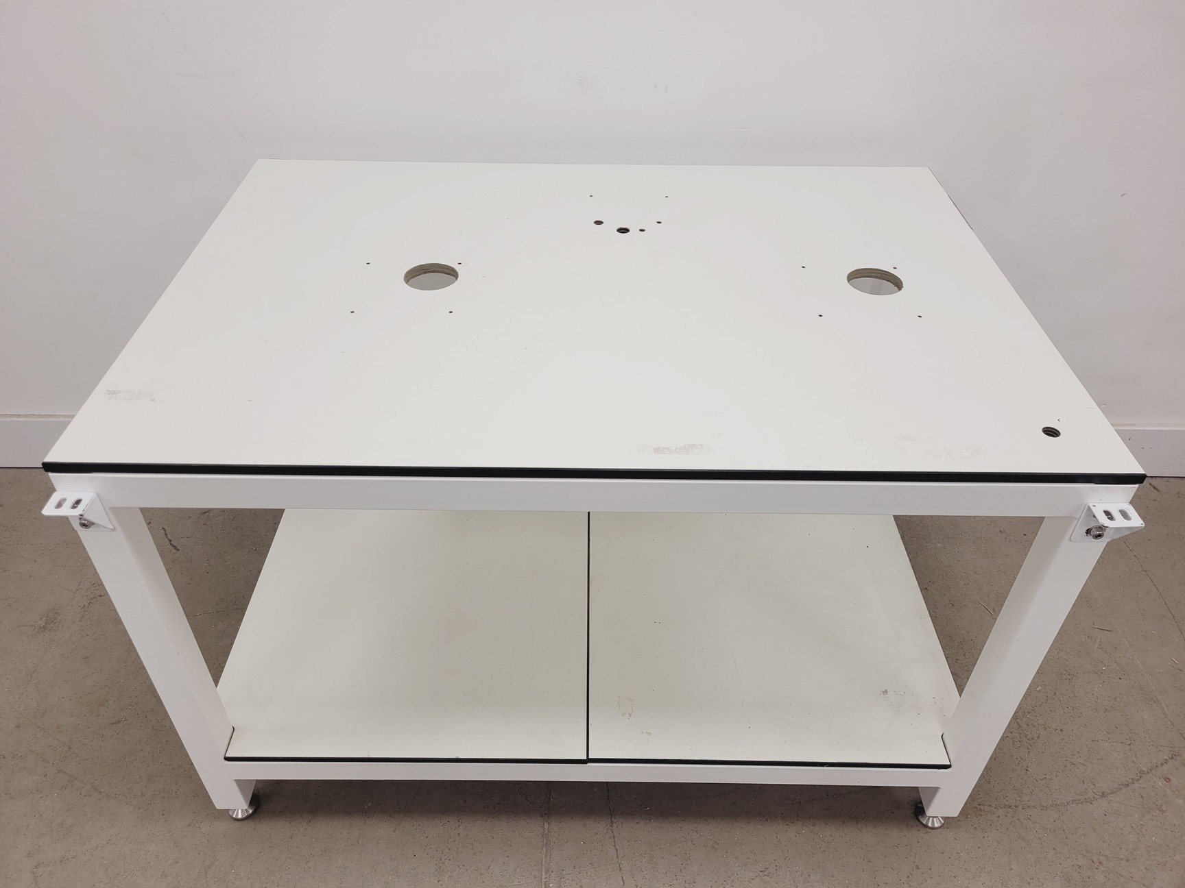 Image of 7 x White Trespa Laboratory Tables in Various Sizes Lab