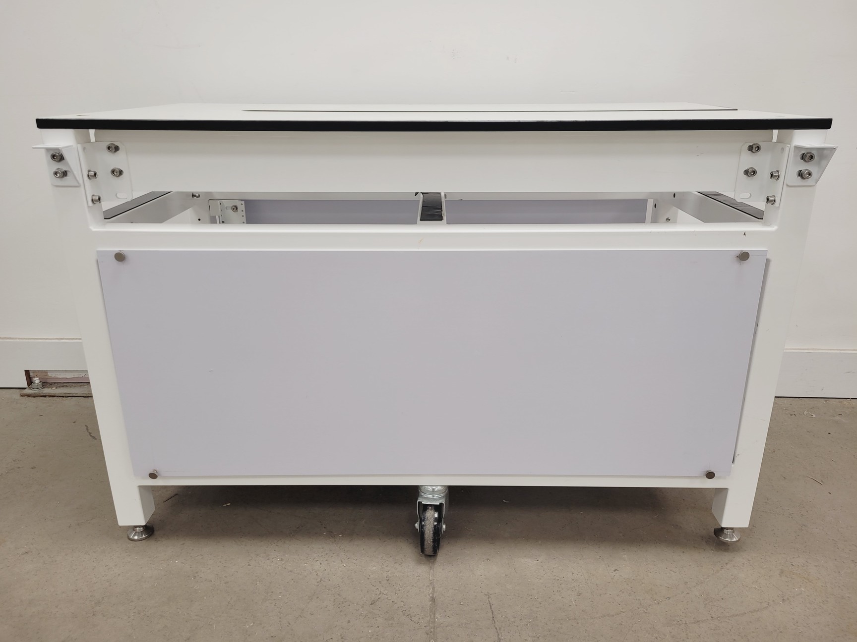 Image of 7 x White Trespa Laboratory Tables in Various Sizes Lab
