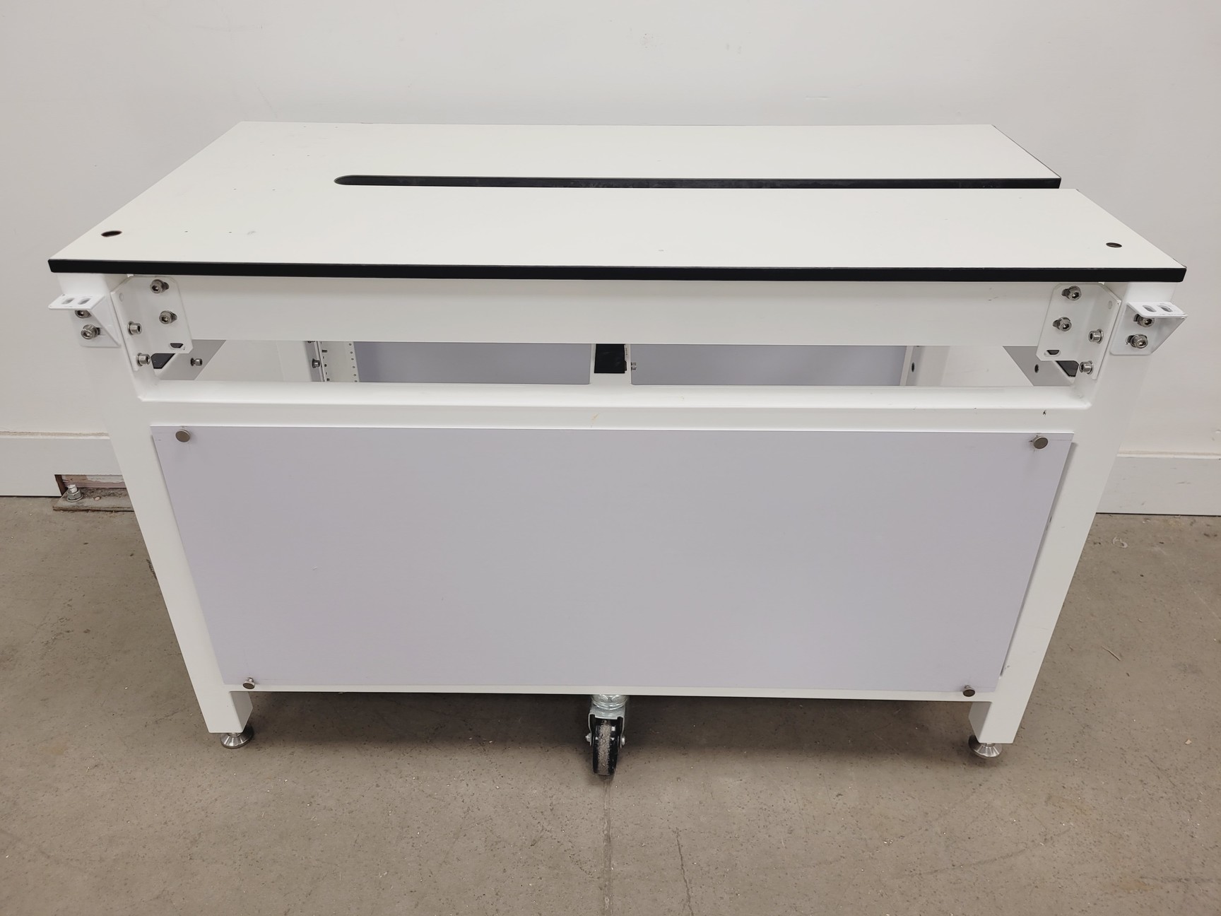 Image of 7 x White Trespa Laboratory Tables in Various Sizes Lab