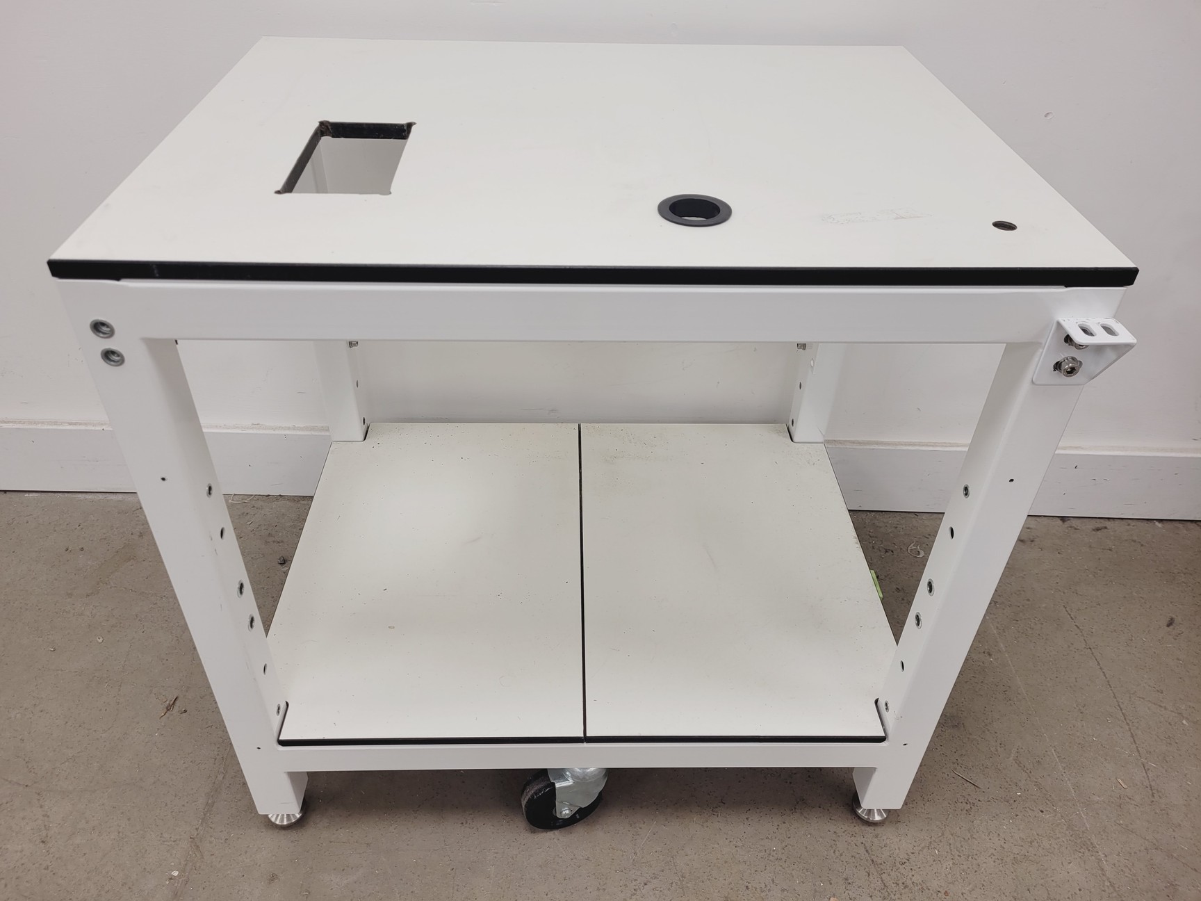 Image of 7 x White Trespa Laboratory Tables in Various Sizes Lab