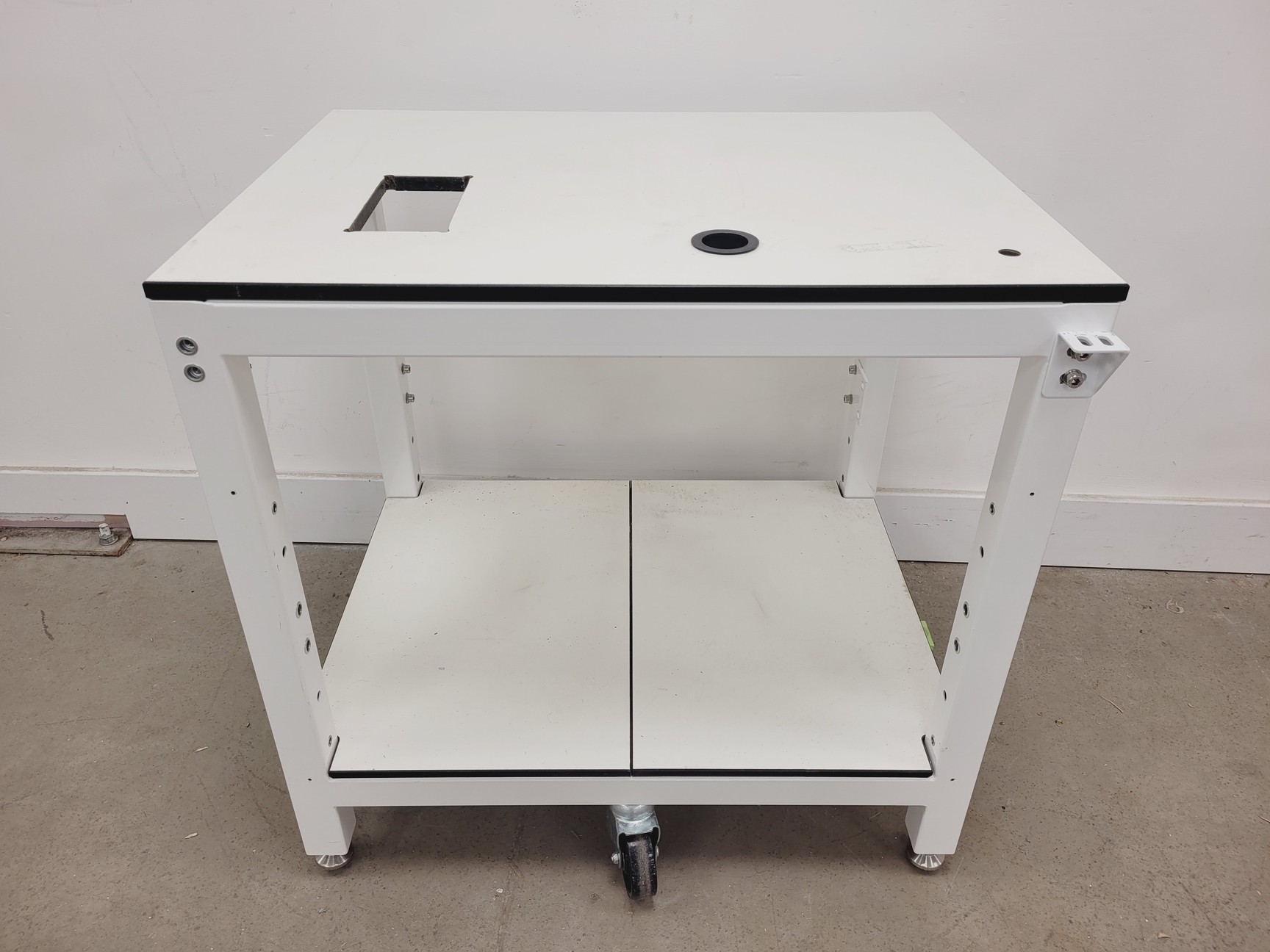 Image of 7 x White Trespa Laboratory Tables in Various Sizes Lab