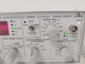 Thumbnail image of Axon Instruments Axopatch 200B Integrating Patch Clamp Lab