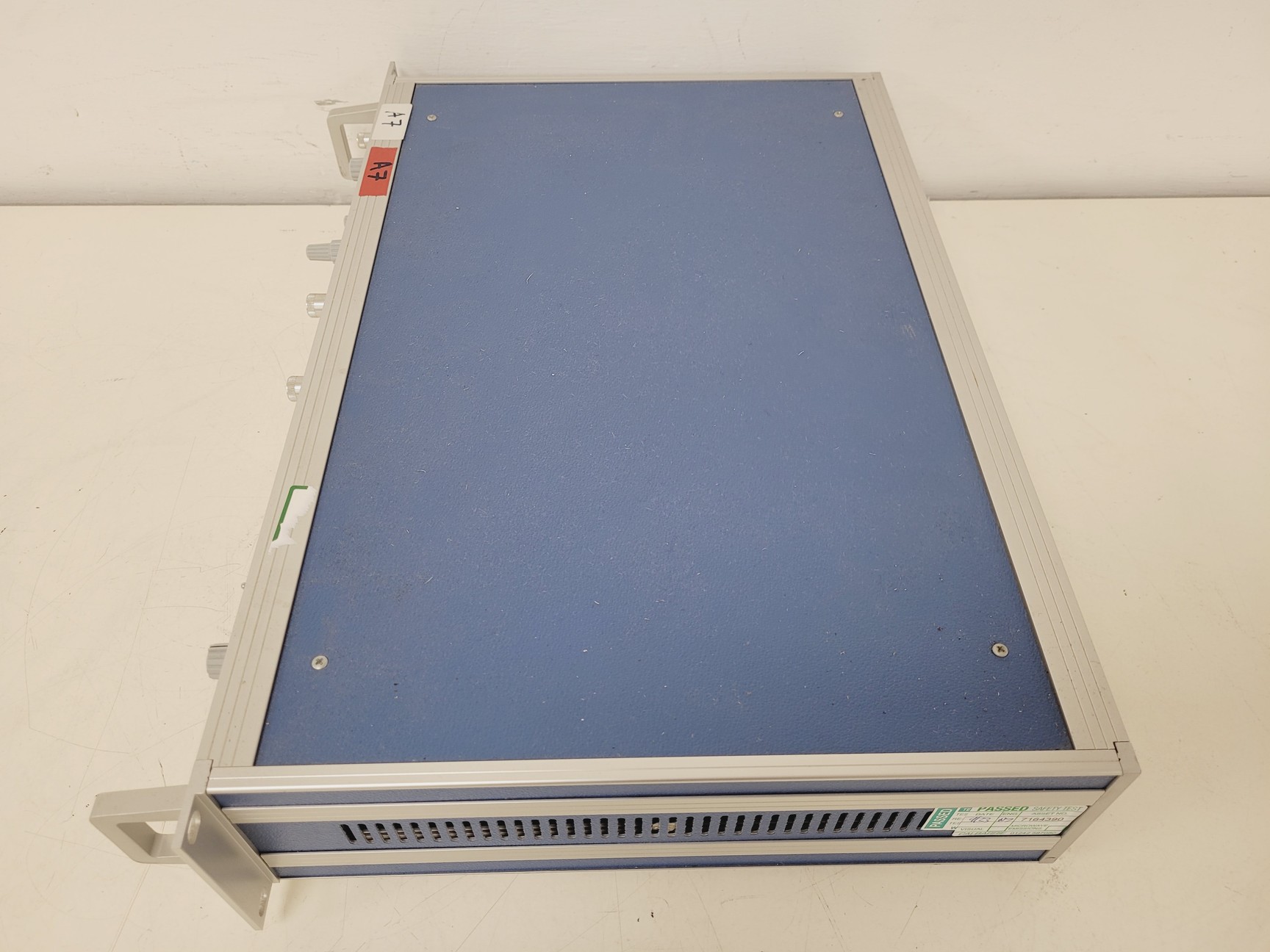 Image of Axon Instruments Axopatch 200B Integrating Patch Clamp Amplifier Lab