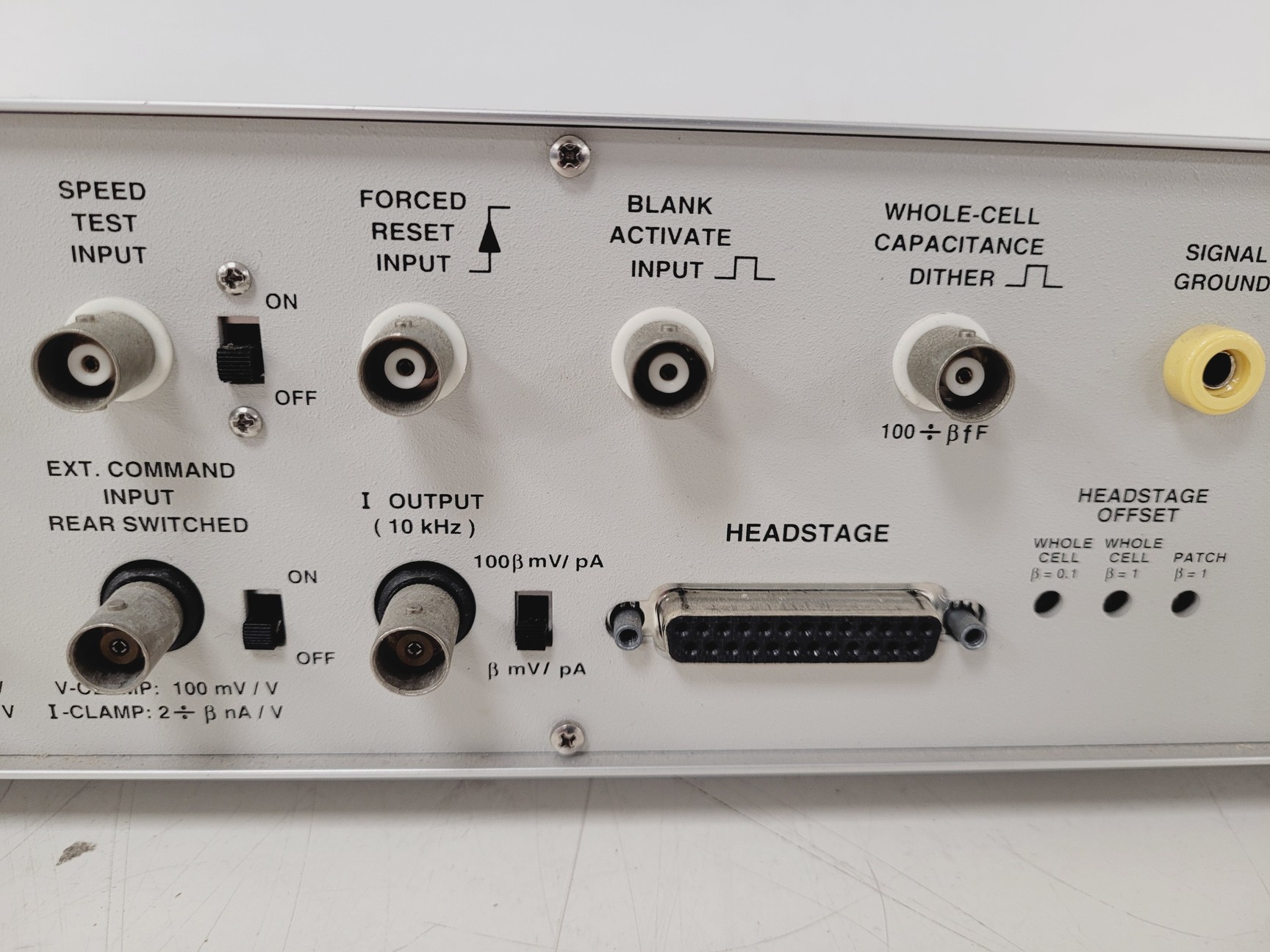 Image of Axon Instruments Axopatch 200B Integrating Patch Clamp Amplifier Lab