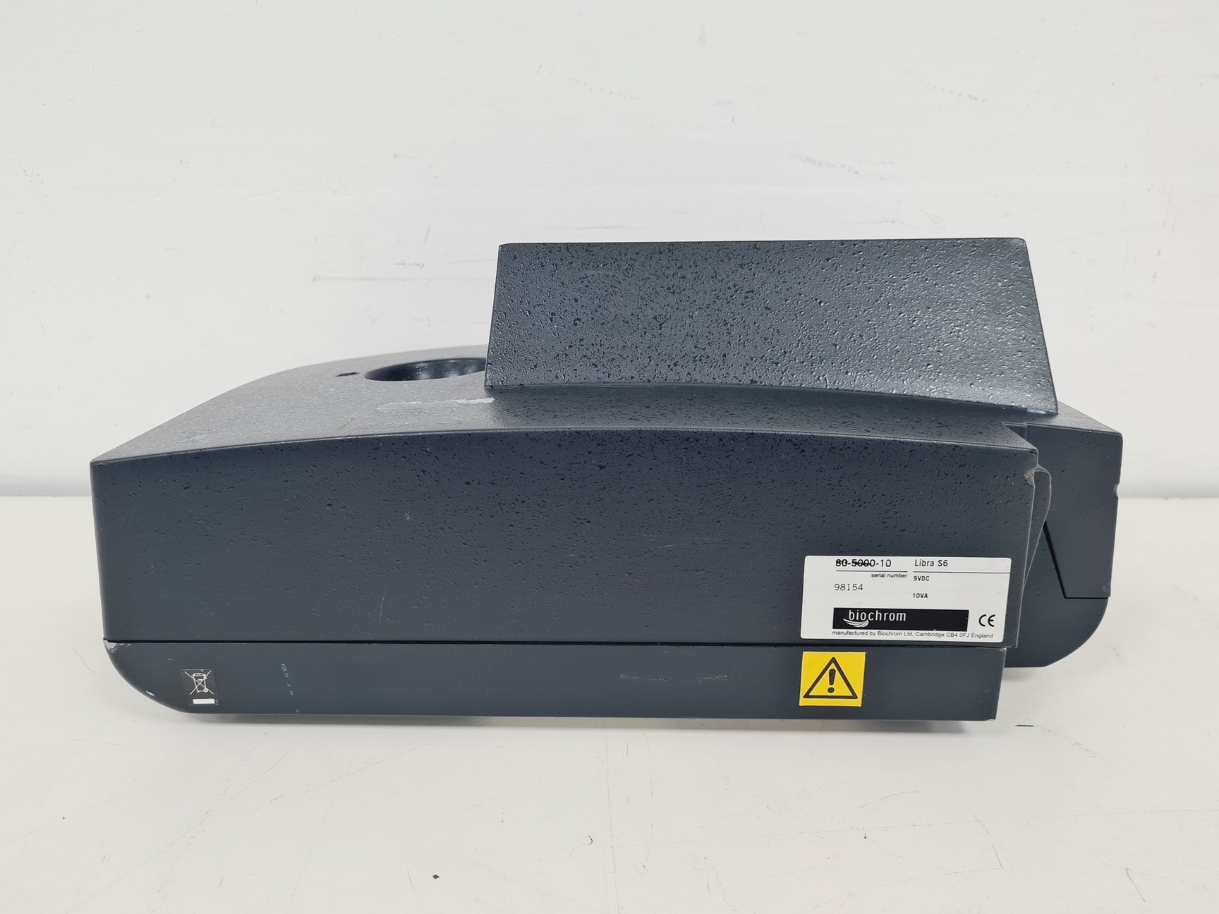 Image of Biochrom Libra Type S6 Spectrophotometer Lab