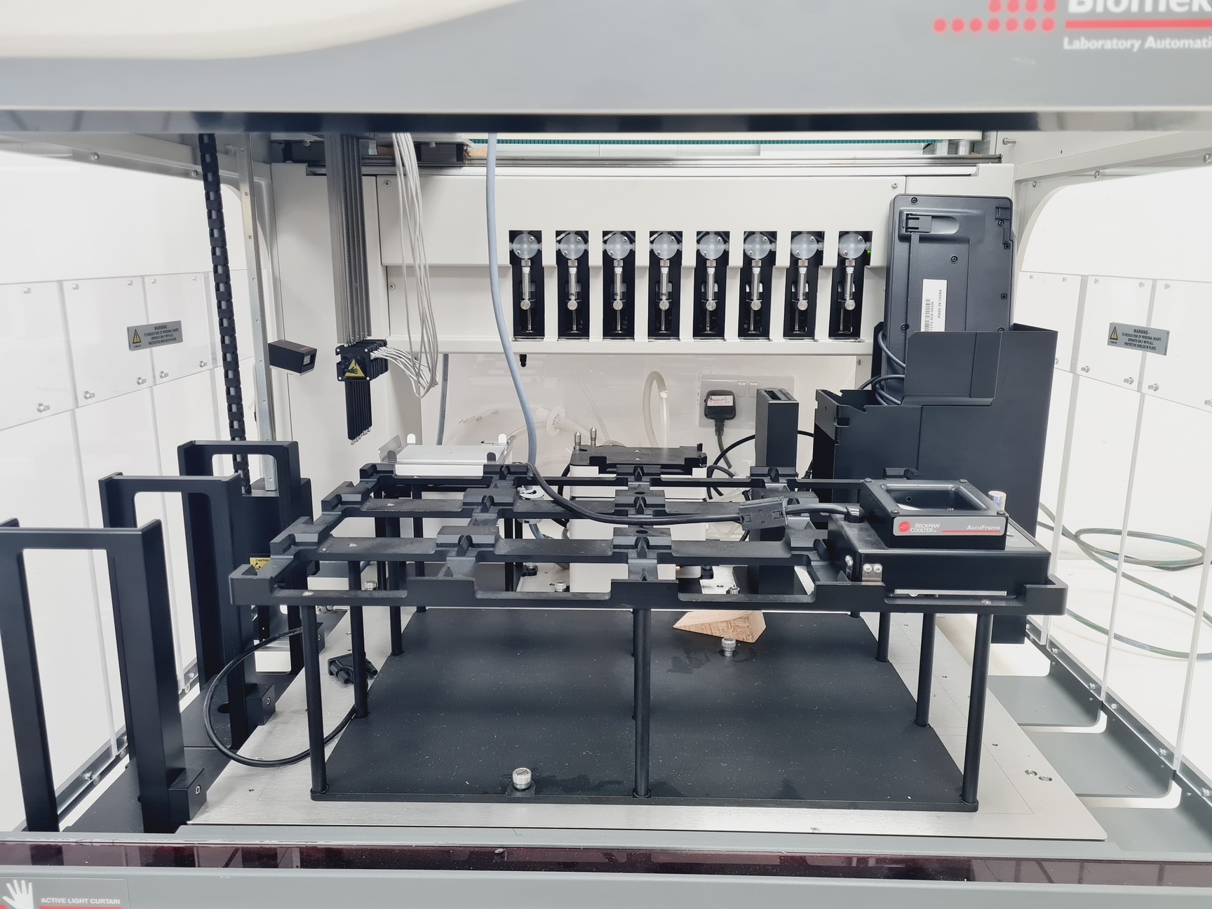 Image of Beckman Coulter BioMek NXp Laboratory Automation System Lab