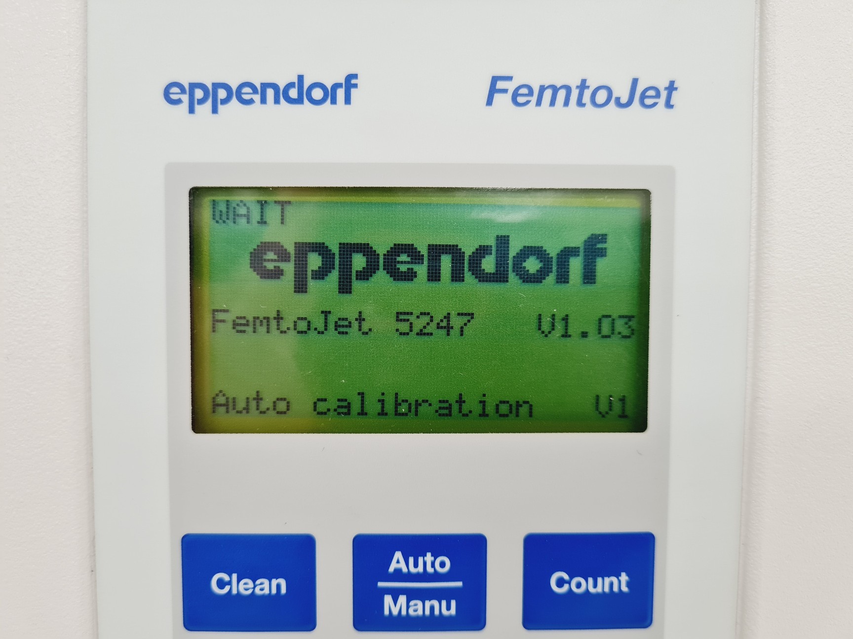Image of Eppendorf FemtoJet 5247 MicroInjector Lab
