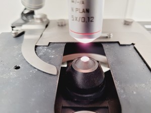 Thumbnail image of Leica DMR Type 020-525.735 Fluorescence Microscope Lab