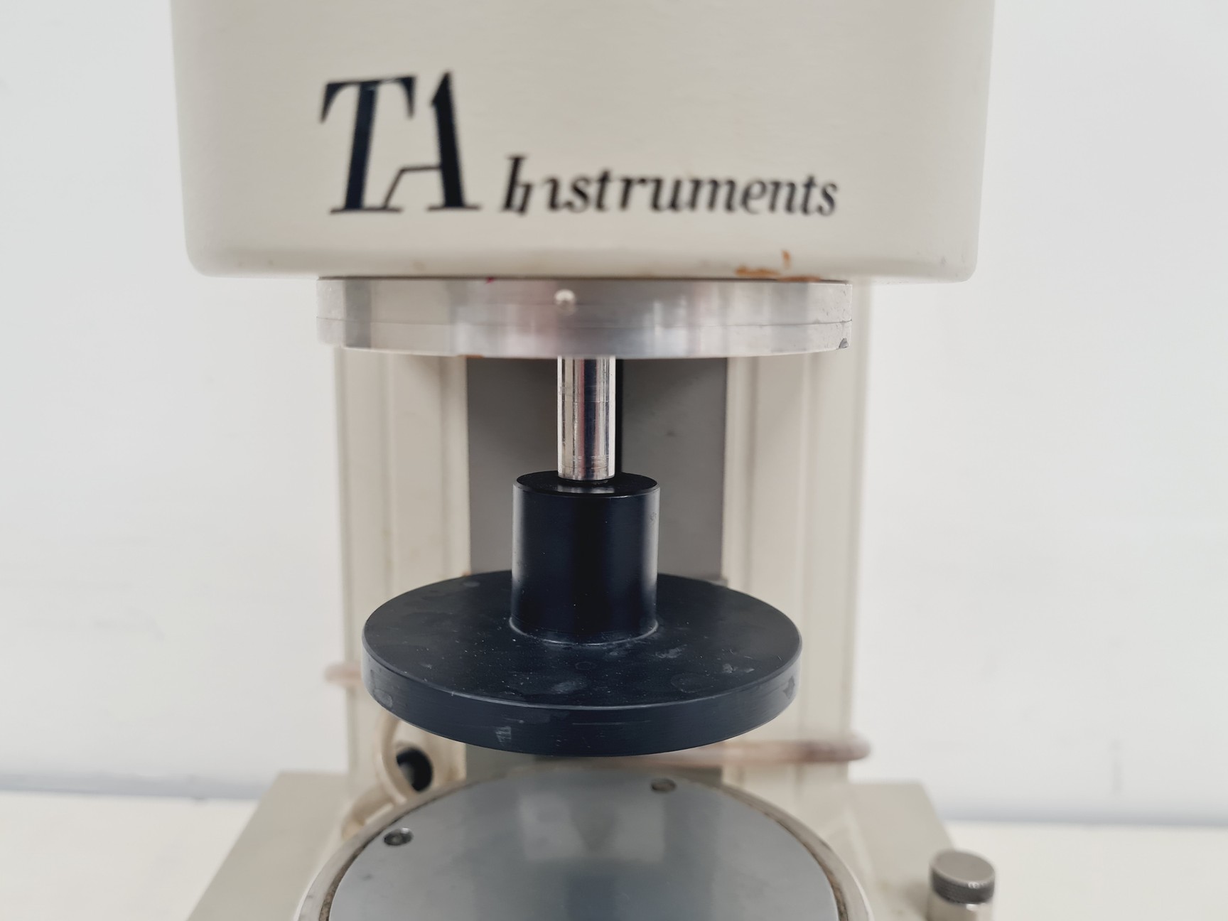 Image of TA Instruments AR1000 Advanced Rheometer System Lab