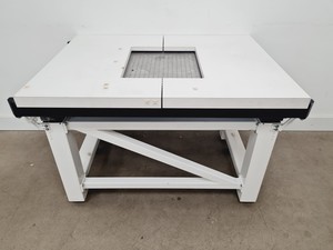 Thumbnail image of Newport HVH3048-OPT 140x95x85cm Pneumatic Optical Table Lab