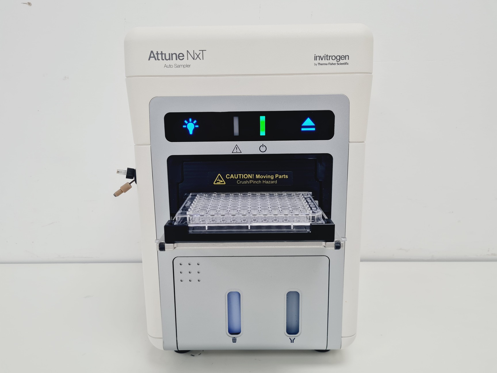 Image of Thermo Invitrogen Attune NxT Autosampler Lab