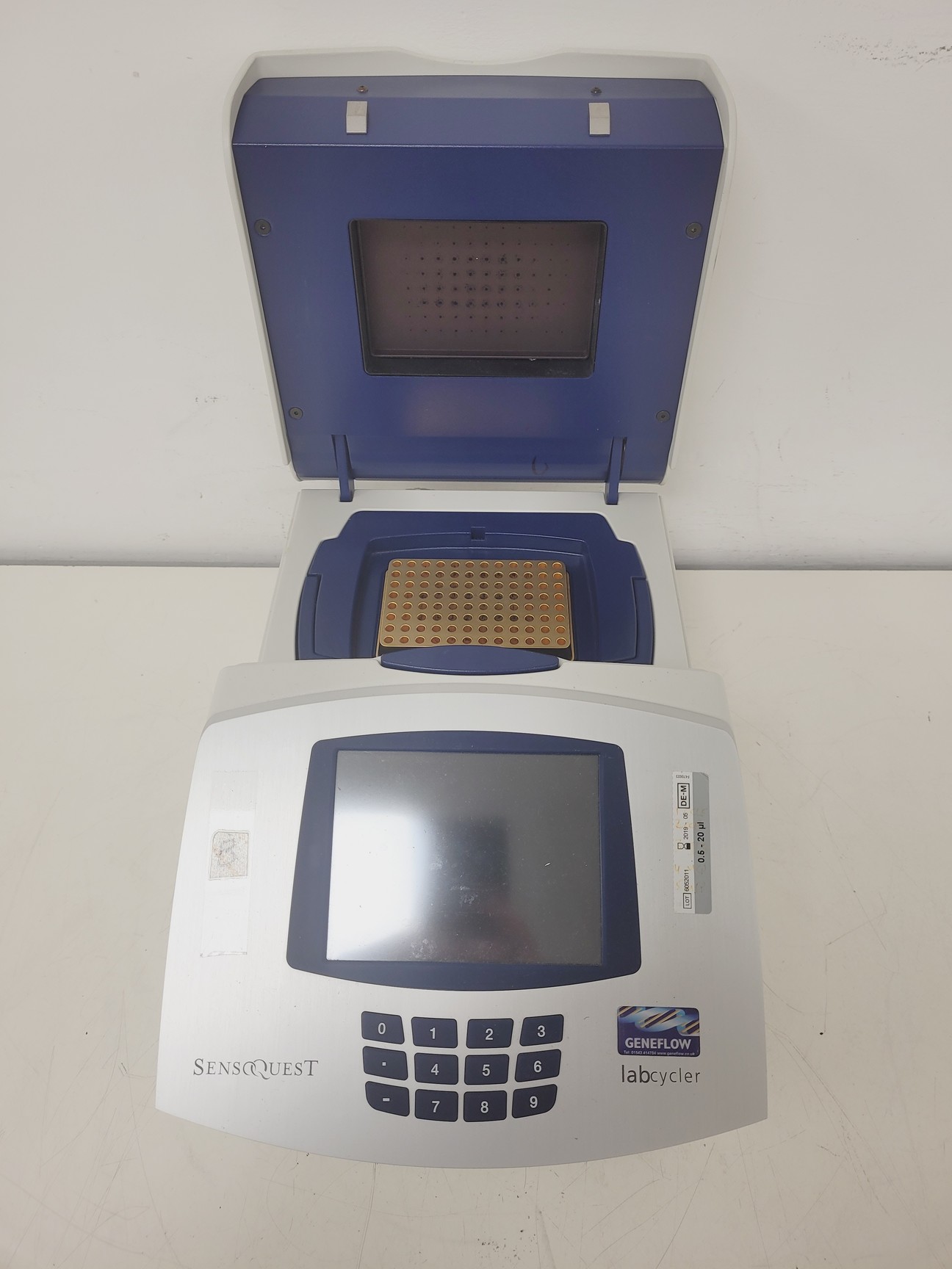Image of Geneflow Sensoquest LabCycler Gradient Laboratory Thermal Cycler Lab Faulty