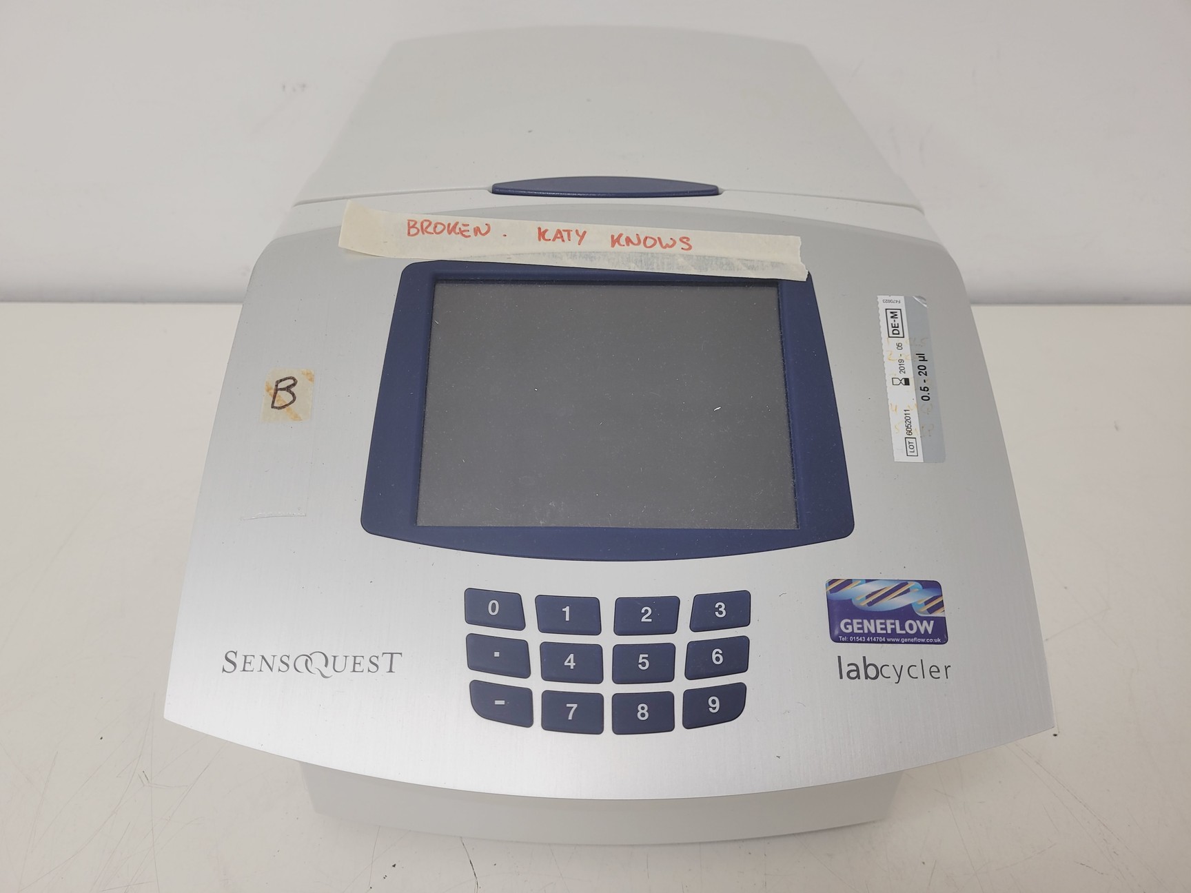 Image of Geneflow Sensoquest LabCycler Gradient Laboratory Thermal Cycler Lab Faulty