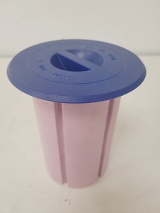 Thumbnail image of Taylor-Wharton VHC35 Liquid Nitrogen Dewar Lab