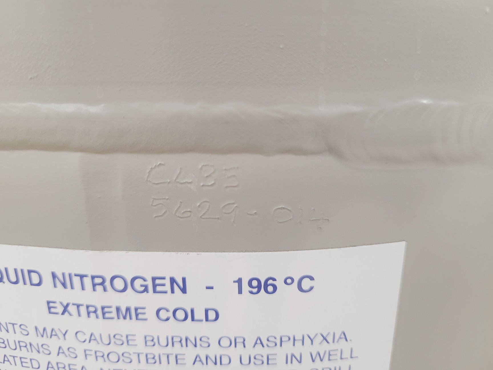 Image of StateBourne CryoLab 35 Liquid Nitrogen Cryogenic Storage Dewar With Stand 
