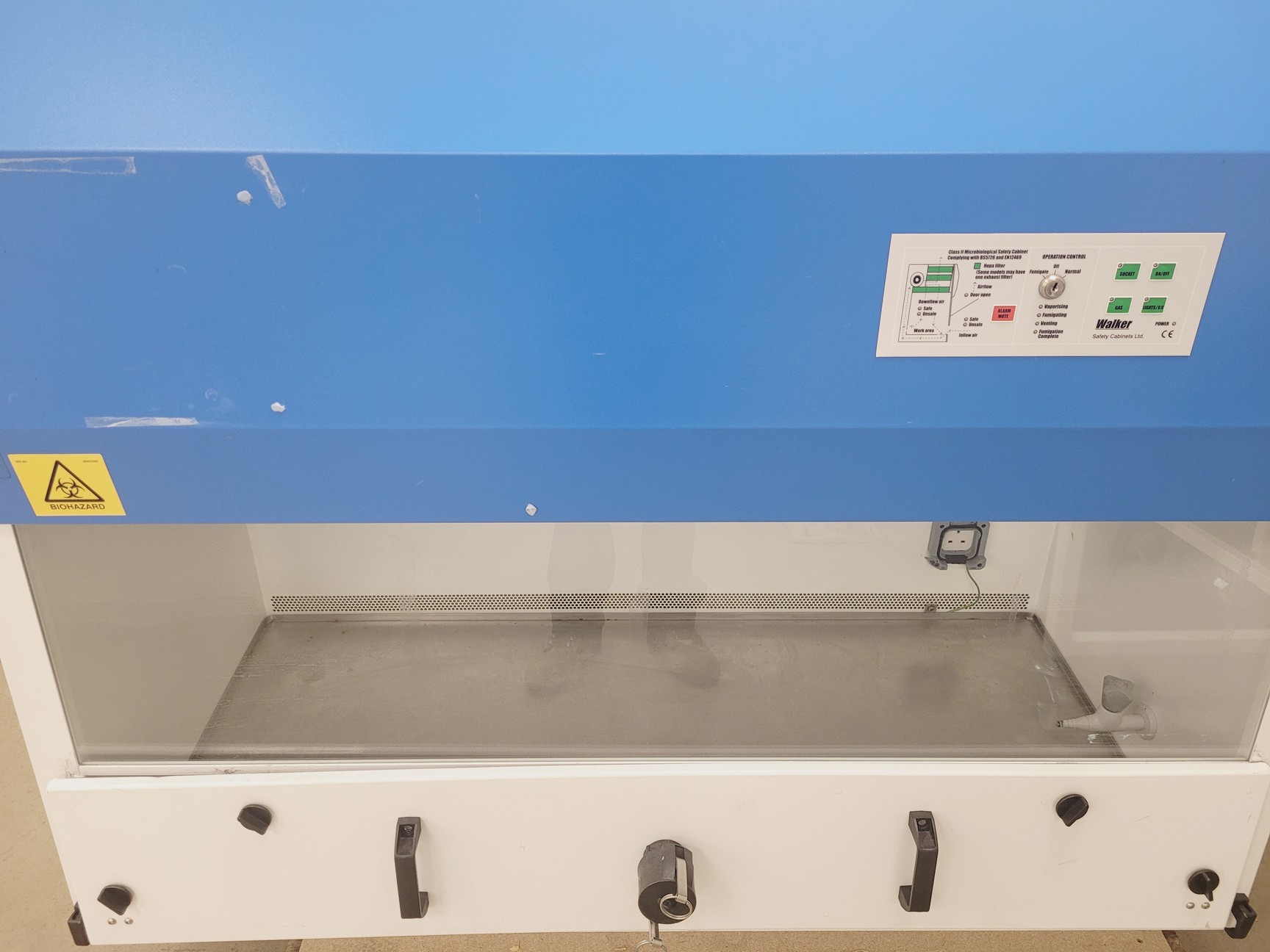 Image of Walker Safety Cabinets Generation 3 Class 2 Recirculating 1500mm Spares/Repairs