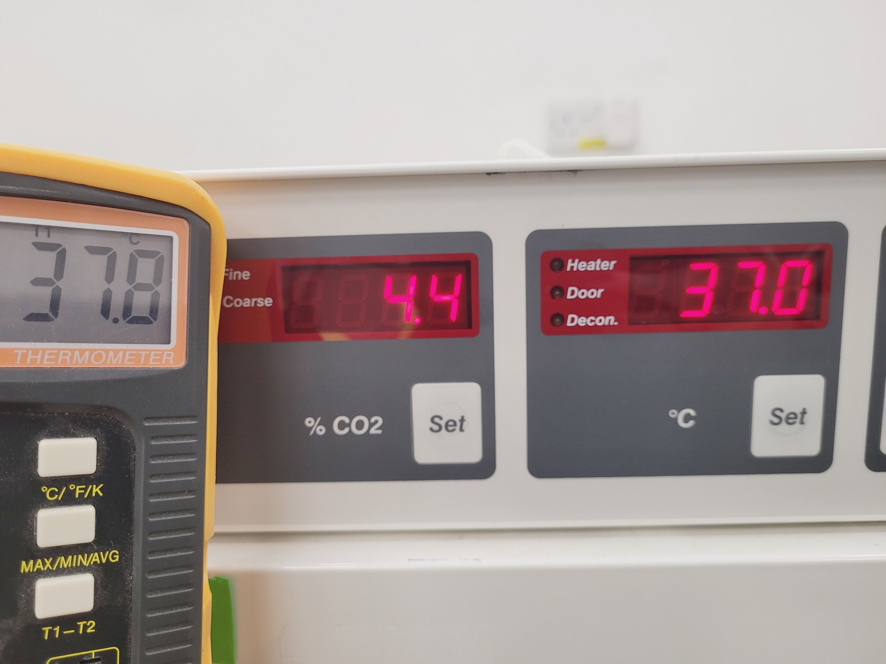 Image of LEEC Research CO2 Incubator Model GA2000 Lab