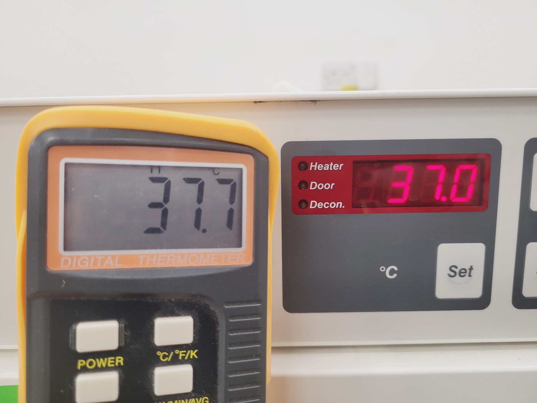 Image of LEEC Research CO2 Incubator Model GA2000 Lab