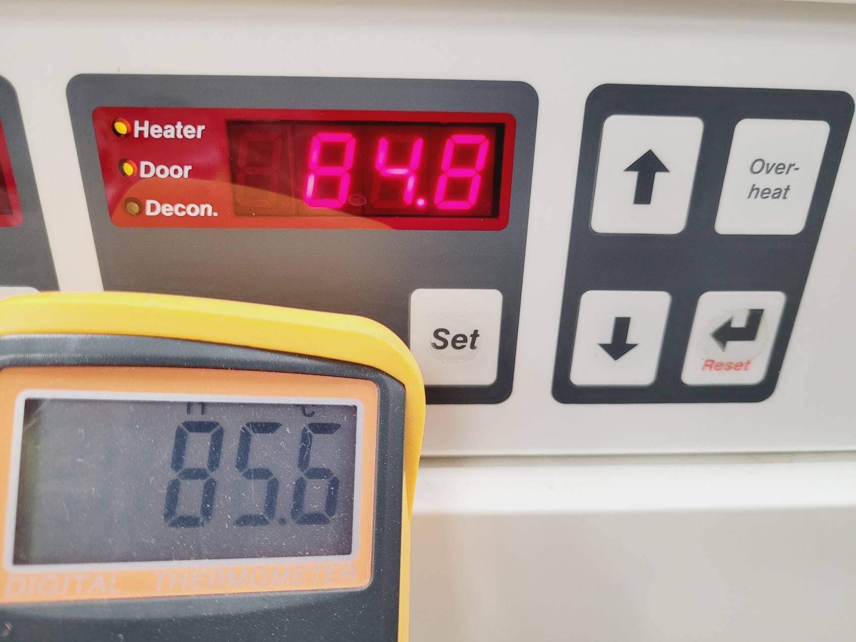 Image of LEEC Research CO2 Incubator Model GA2000 Lab