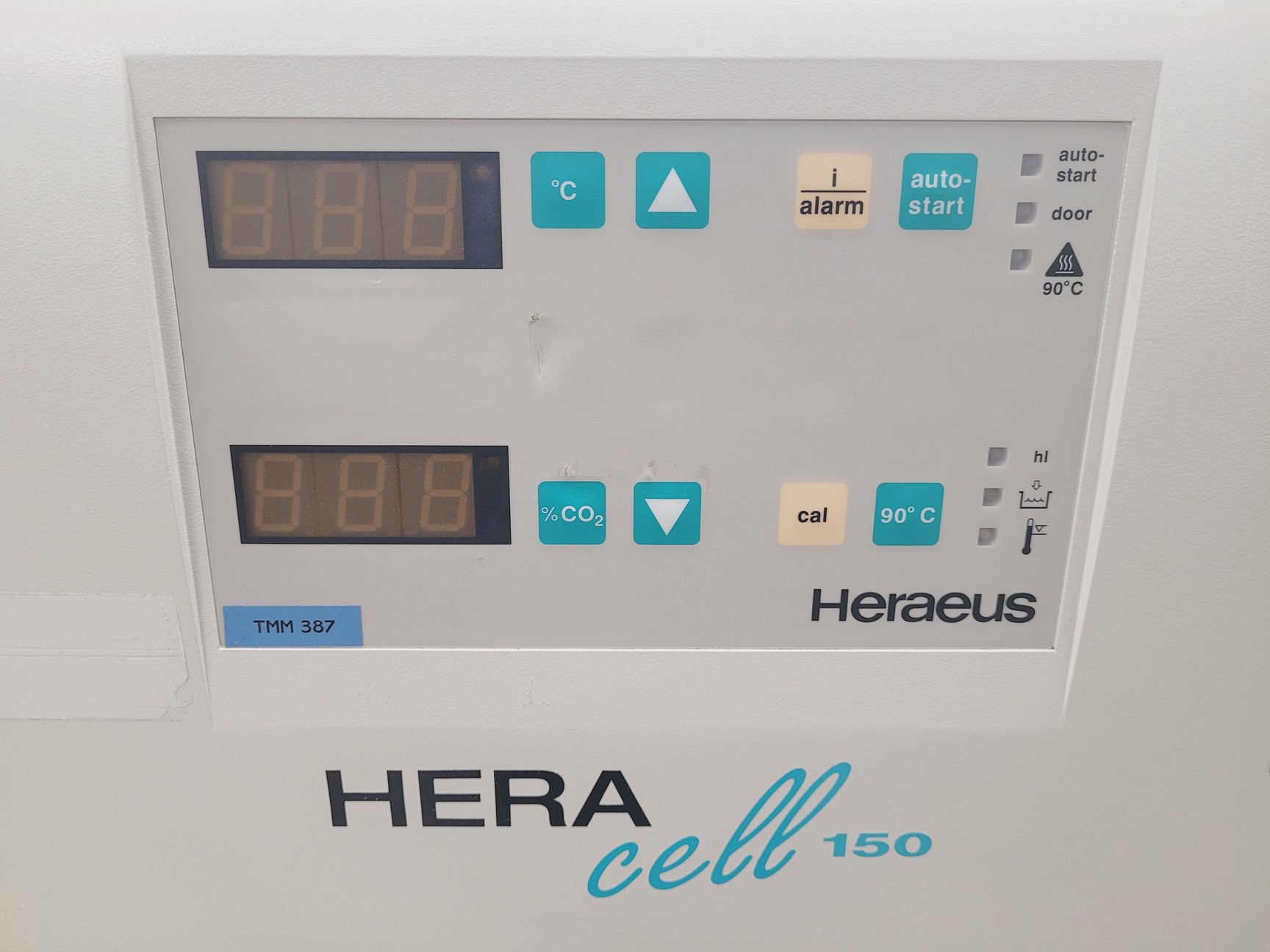 Image of Hera Cell 150 Incubator Heraeus Thermo Electron Corporation Lab