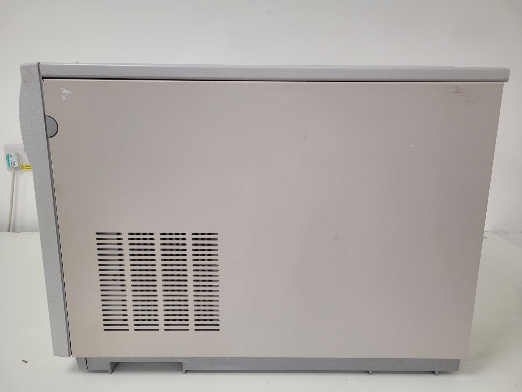 Image of Agilent / HP 1100 Series System with LC/MSD SL G1956B Mass Spectrometer Lab